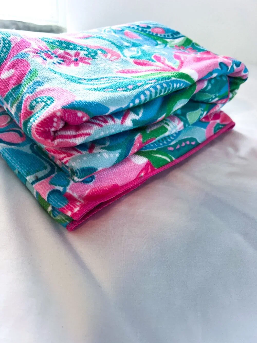 Lilly Pulitzer Lounge Towel Oversized Floral Pink Blue Beach Blanket Picnic